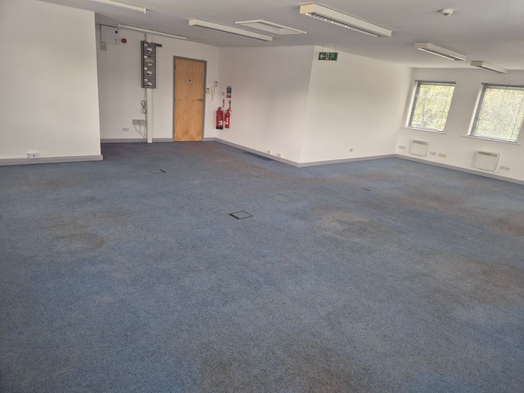 Property photo 3 of 3