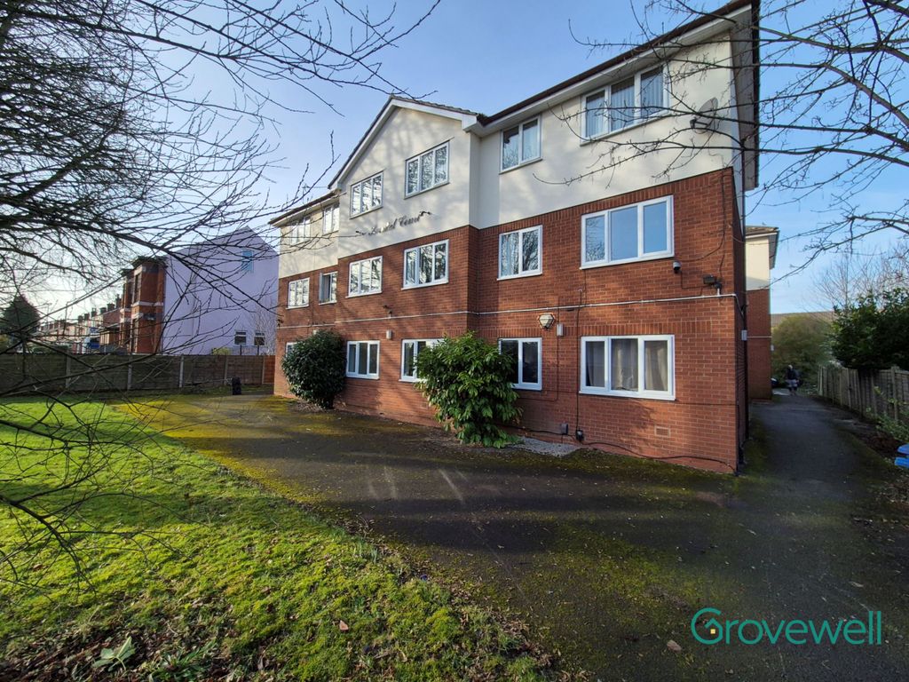 Property photo 1 of 17