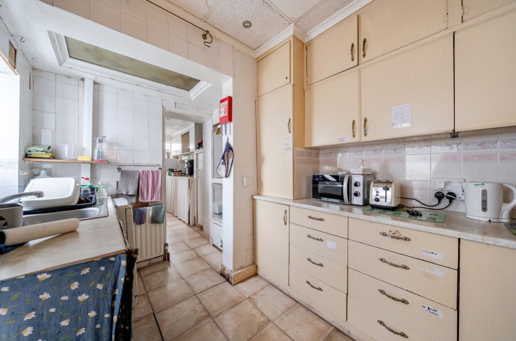 Property photo 3 of 13 1538937-8-1A1692E8d53c5