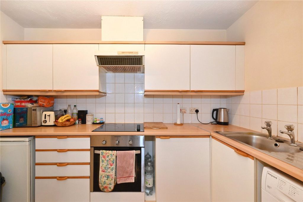 Property photo 3 of 9 Picture No. 02