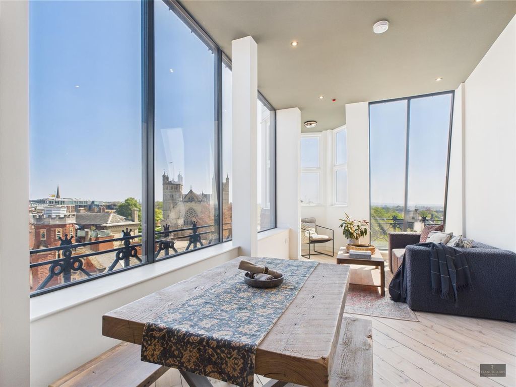 Property photo 2 of 15 Cam02887G0-Pr0446-Still033.Jpg