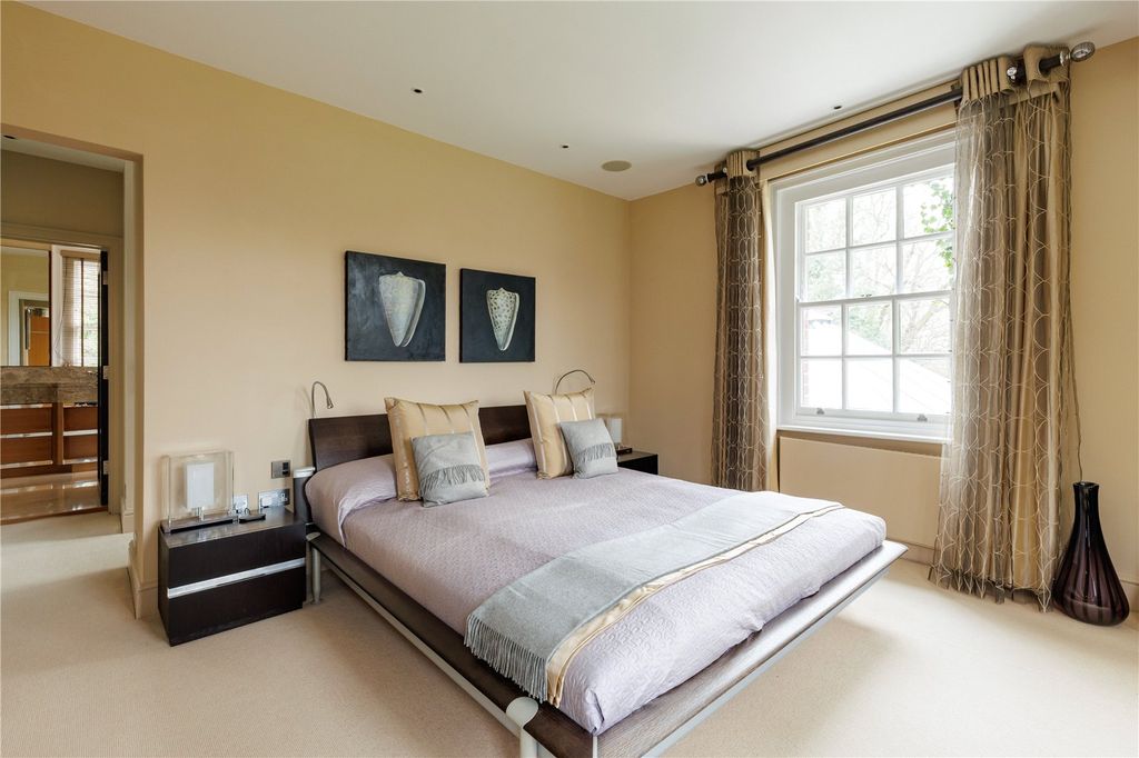 Additional image 11 of 7 bed detached house for saleHascombe Road, Godalming, Surrey GU8