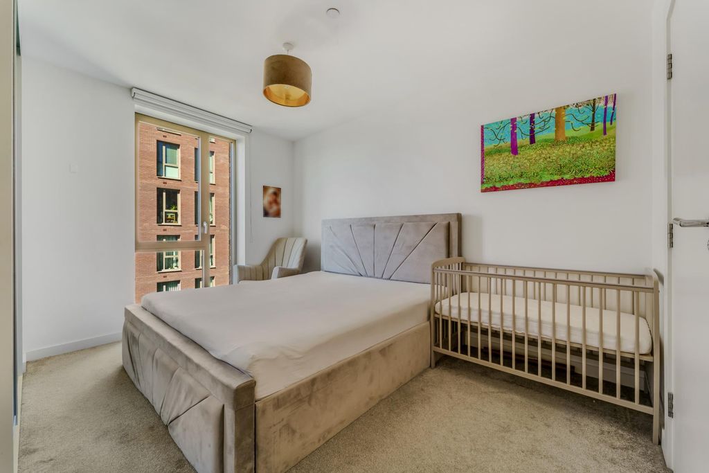 Additional image 6 of 2 bed flat for saleCobalt House, Bakery Walk, Greenford UB6