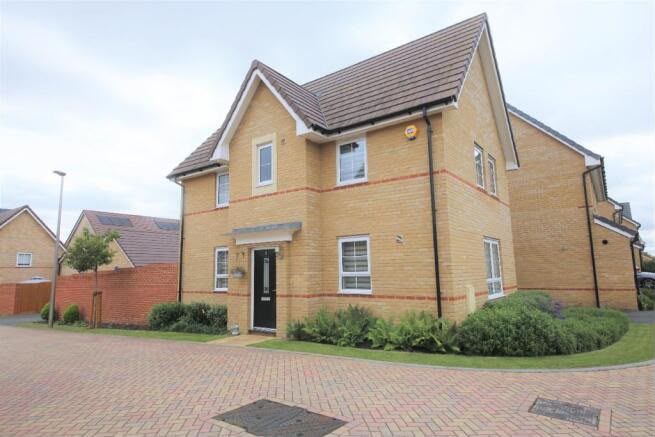 Property photo 1 of 16 8d4B9d00-Fb87-4052-8B29-A44556Eb2808