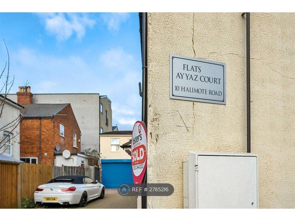 Property photo 2 of 12