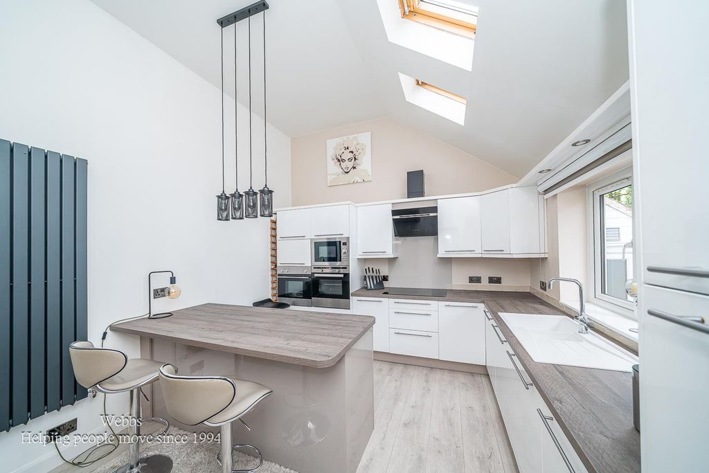 Property photo 2 of 26 Webbs-13.Jpg