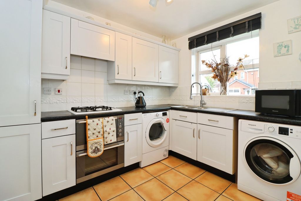 Property photo 2 of 20 1000000679