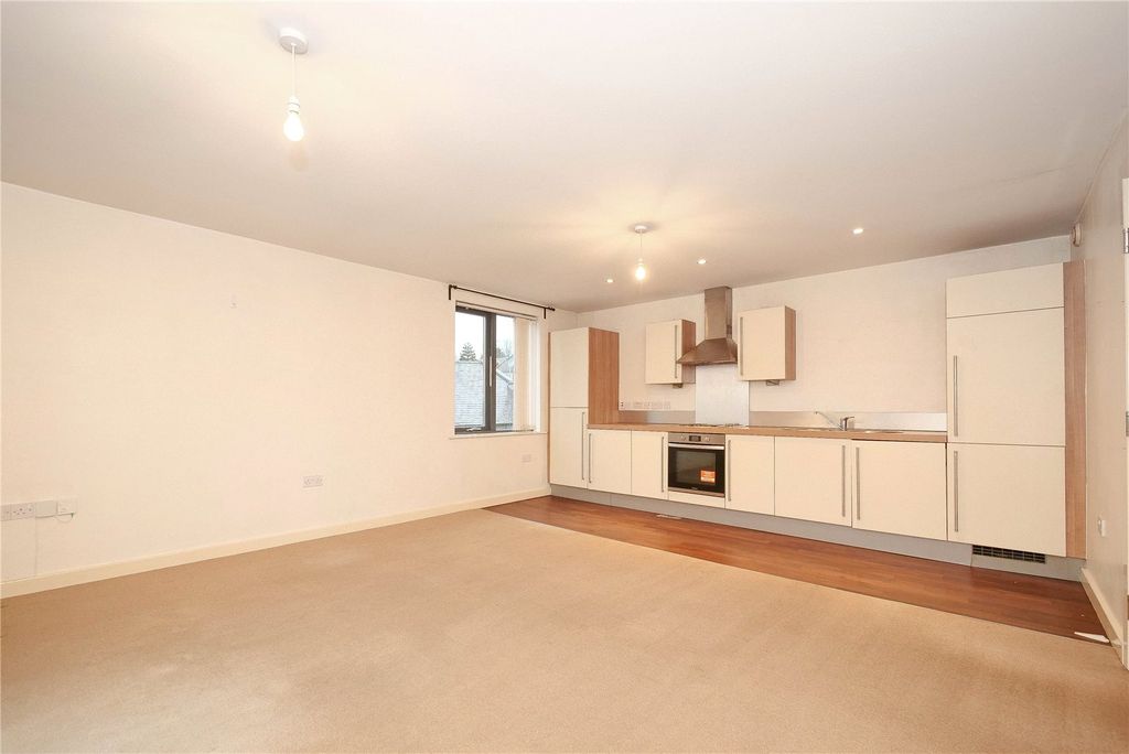 Property photo 2 of 11 Picture No. 02