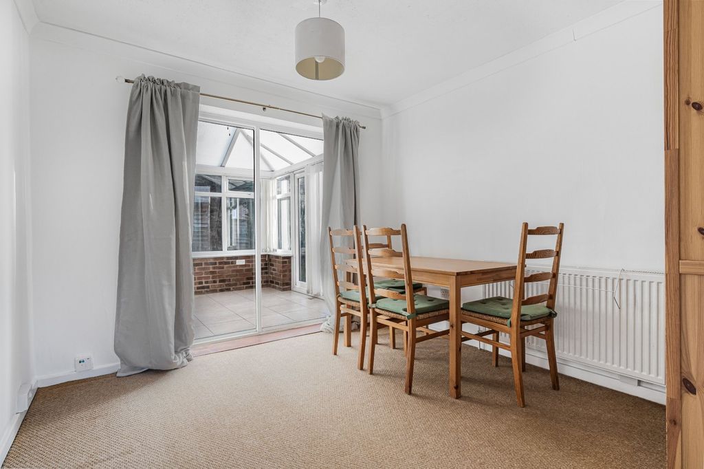 Property photo 3 of 22 Dining Room