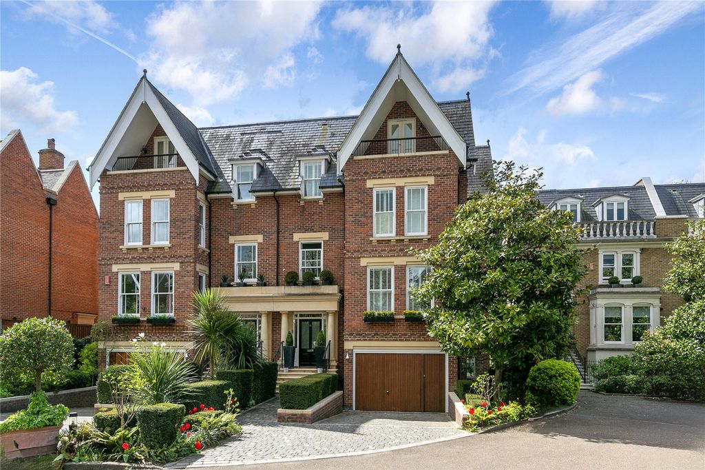 Property photo 1 of 24 Picture No. 03