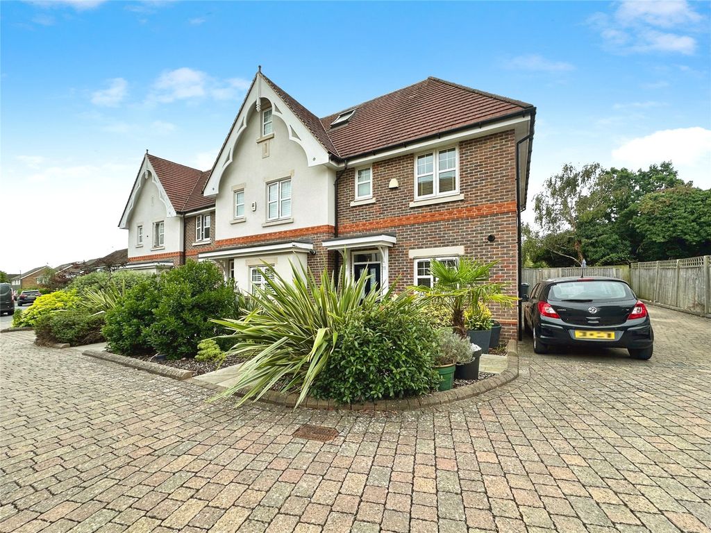 Property photo 1 of 15 Picture No. 21