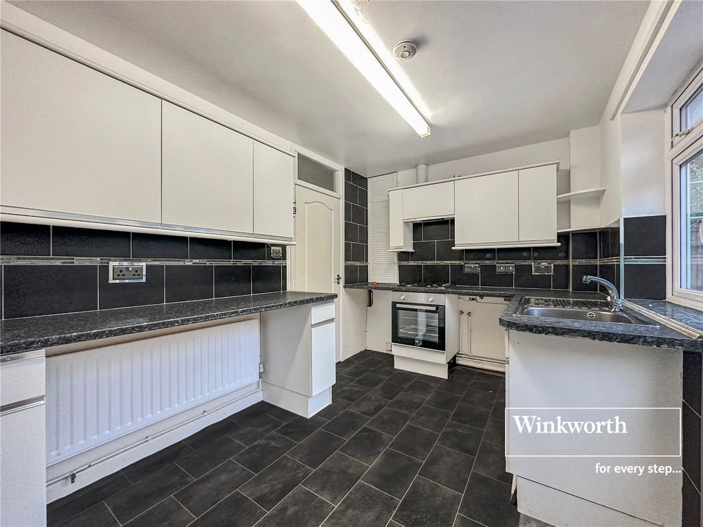 Property photo 2 of 11 Picture No. 07