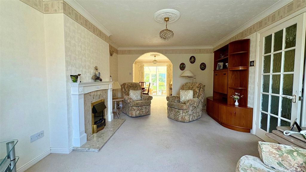 Property photo 3 of 16 Picture No. 06