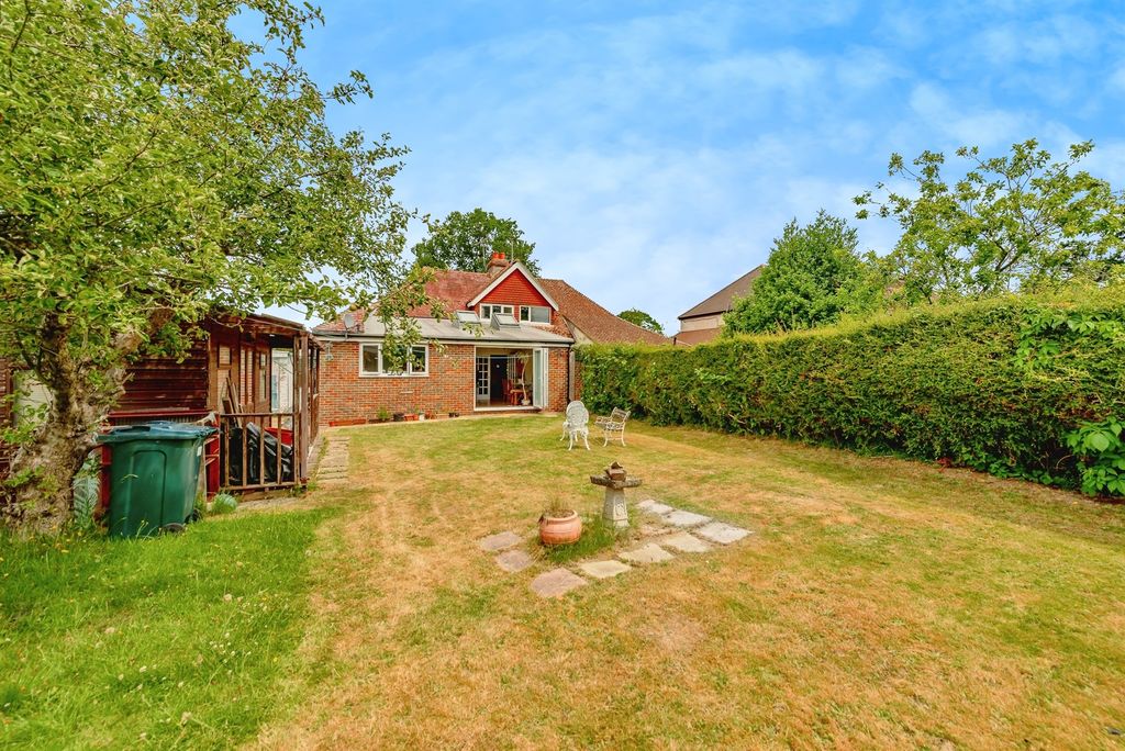 Property photo 3 of 17