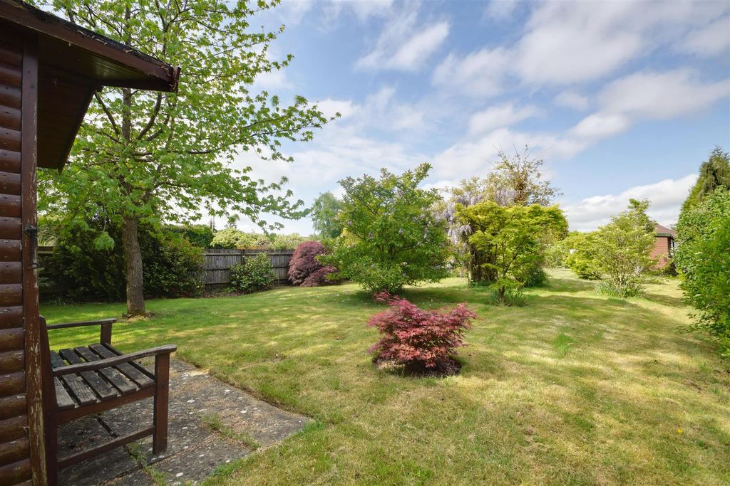 Property photo 3 of 34