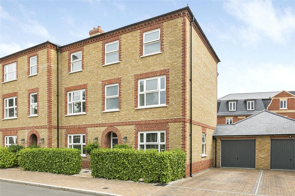 Property photo 1 of 23 Picture No. 25