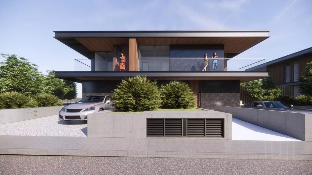 Property photo 3 of 6