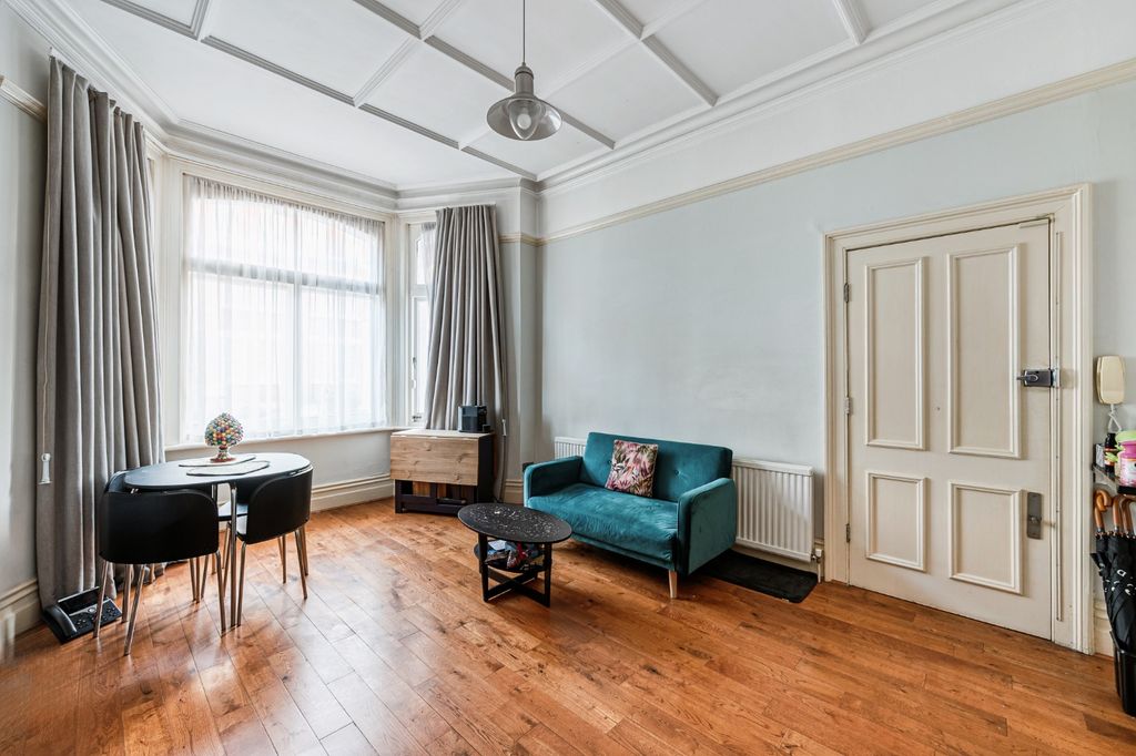 Property photo 1 of 8 5014801