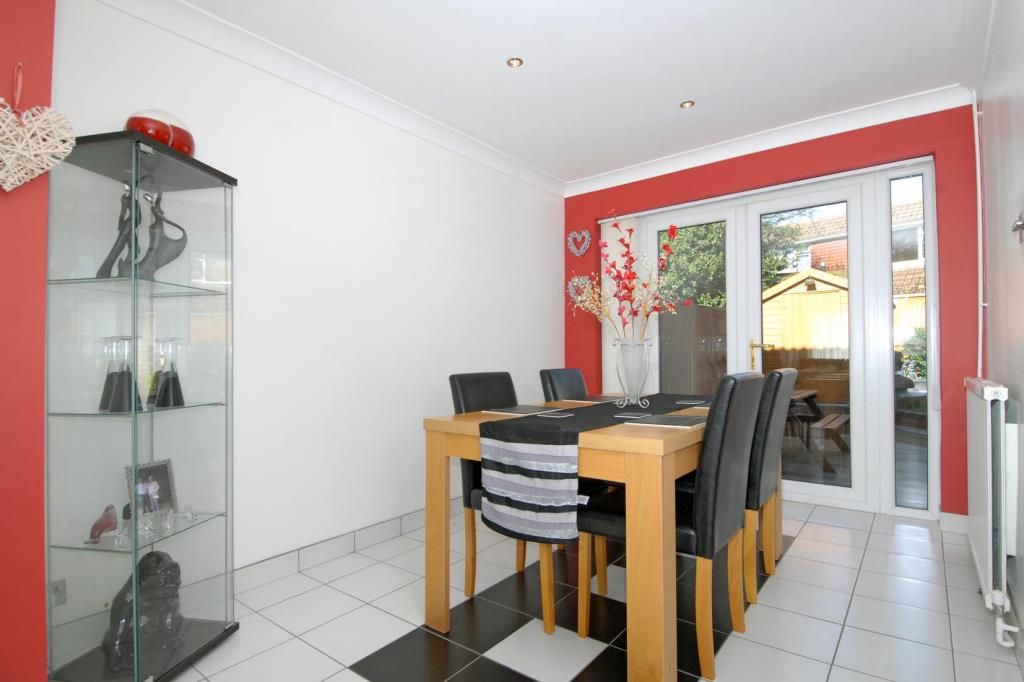 Property photo 3 of 10 Internal View