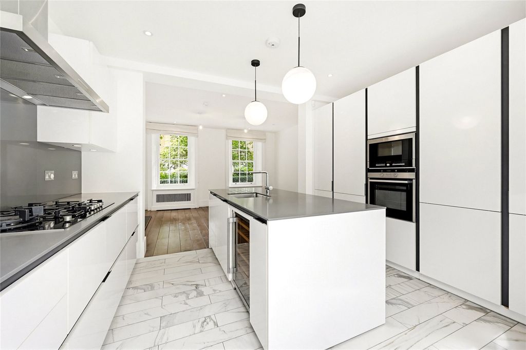 Property photo 3 of 18 Picture No. 81