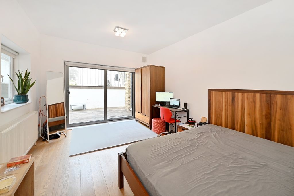 Property photo 3 of 7 Bf-128-Shepherds-...