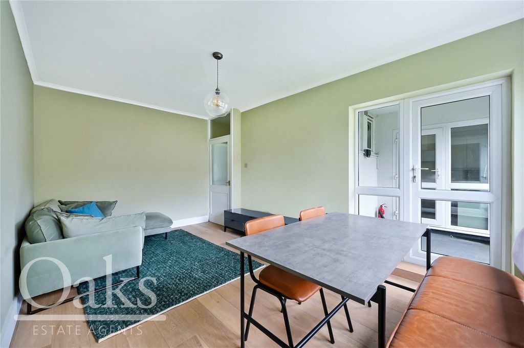 Property photo 2 of 8 Picture No. 05