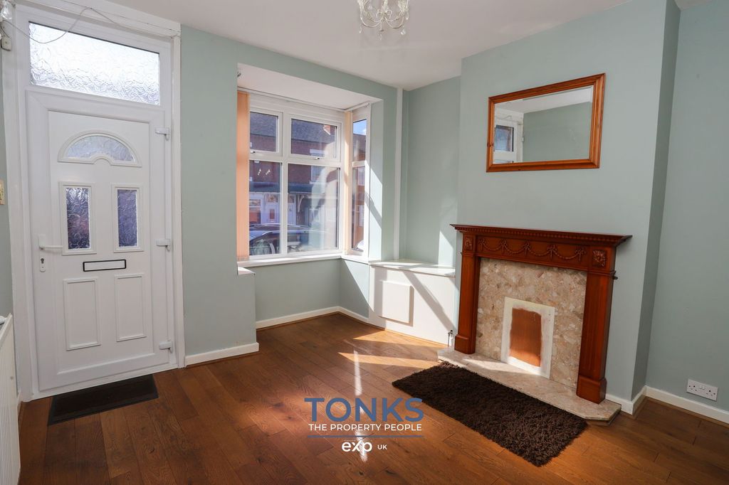 Property photo 3 of 21