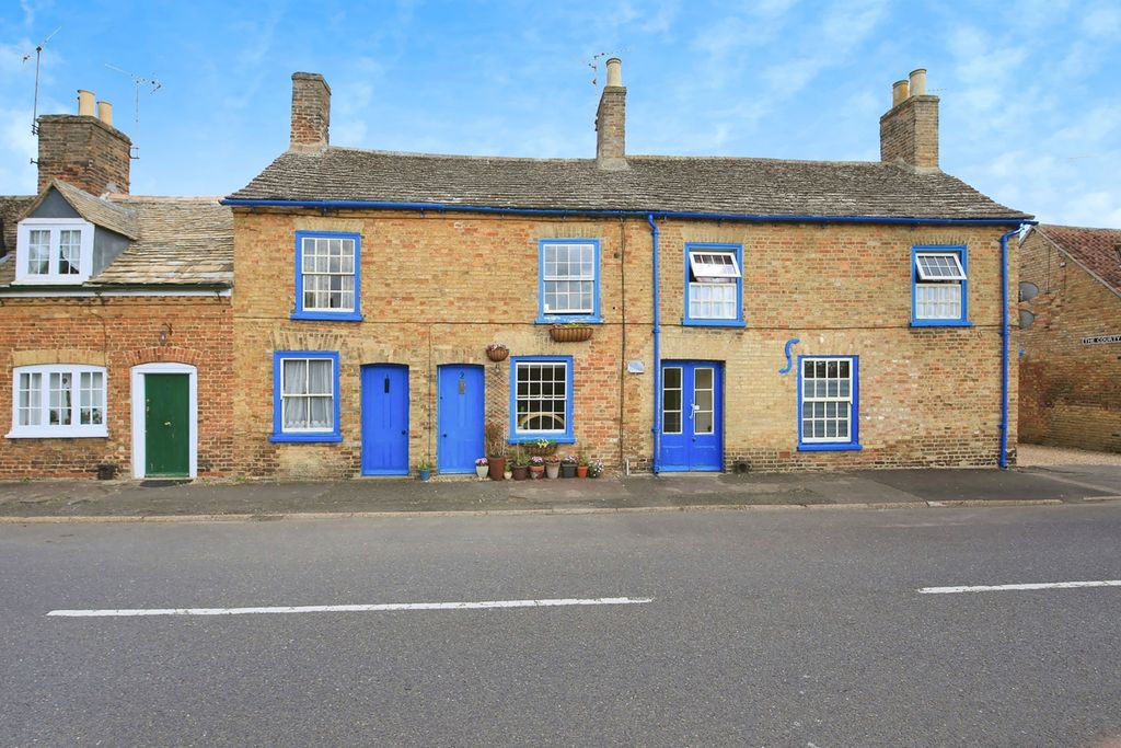 Property photo 1 of 16