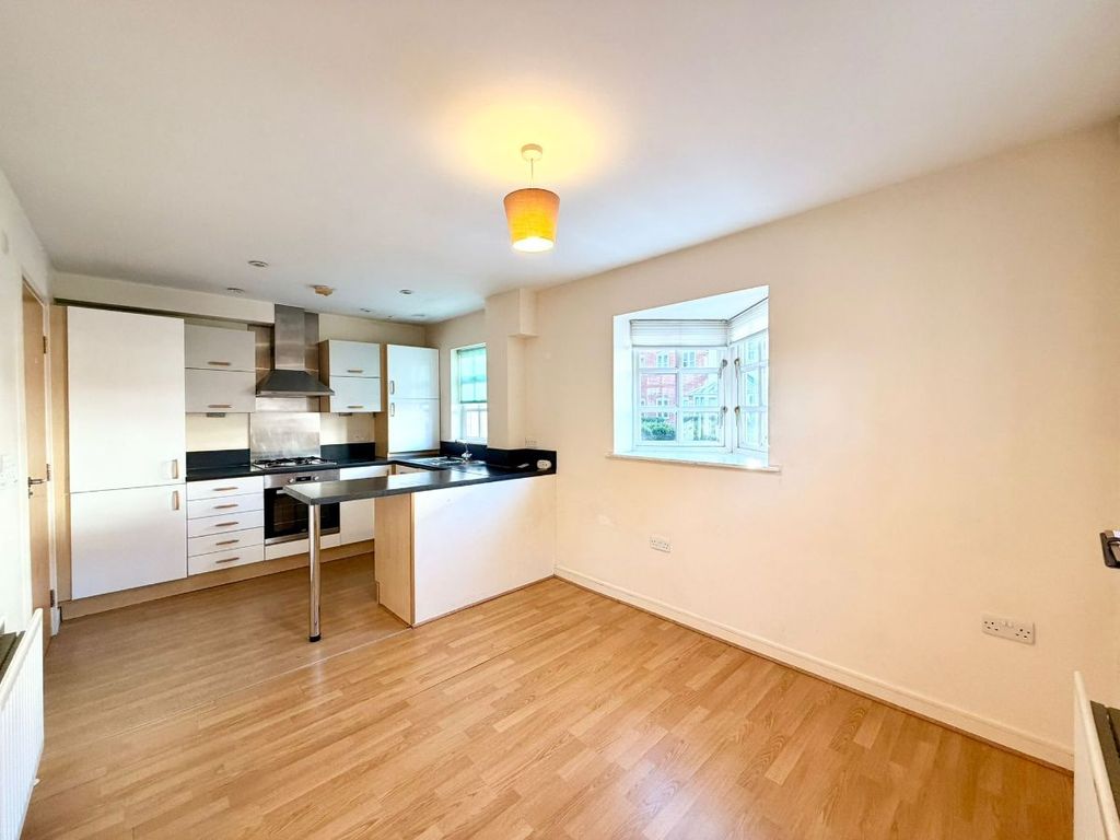 Property photo 3 of 7