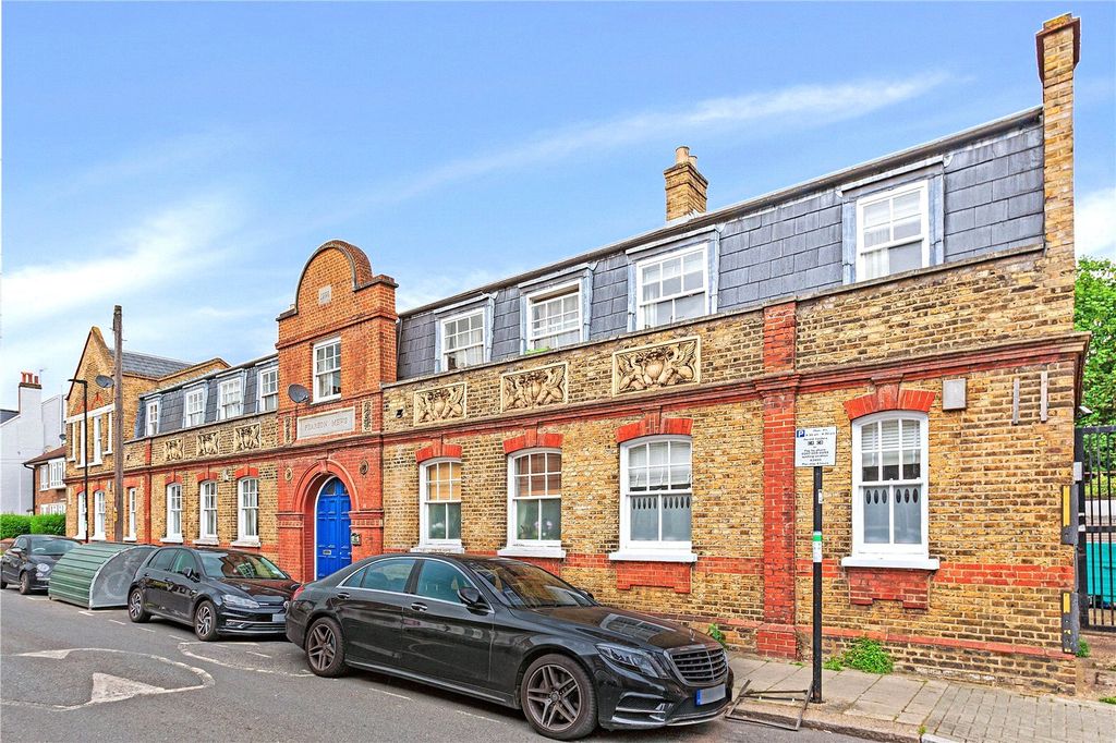 Property photo 1 of 10 Picture No. 13