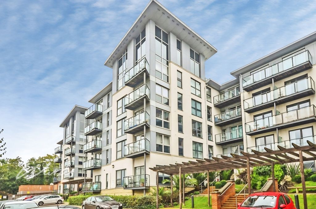 Property photo 1 of 21 dc4Ea540-Front