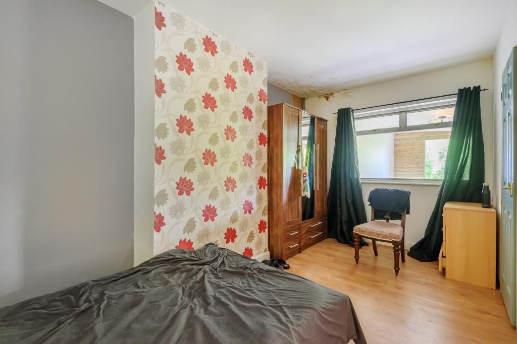 Property photo 3 of 14 Bedroom