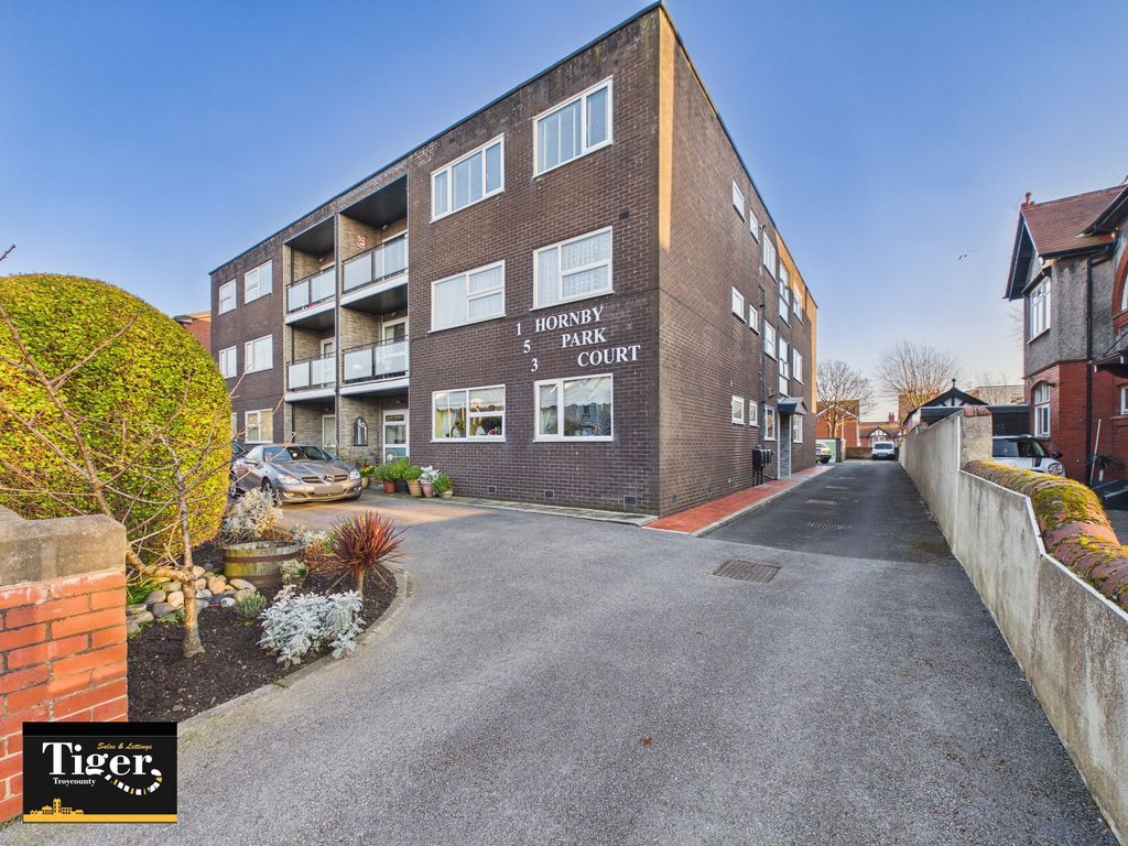 Property photo 1 of 20 Cam03440G0-Pr0553-Still024