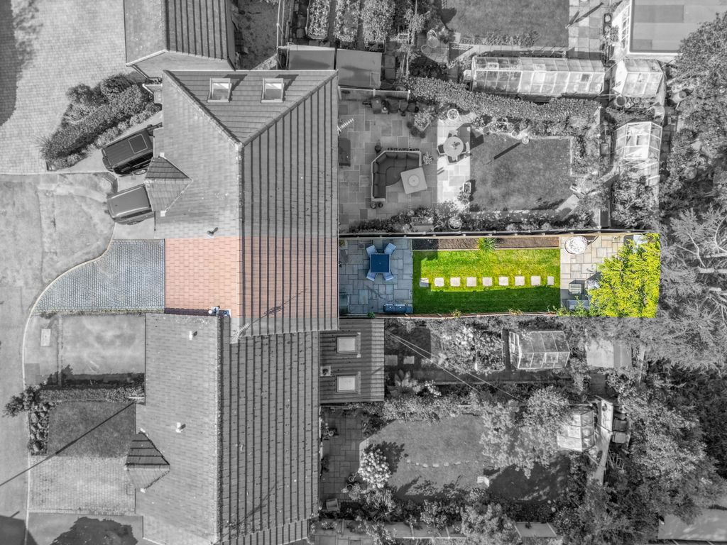 Property photo 2 of 29