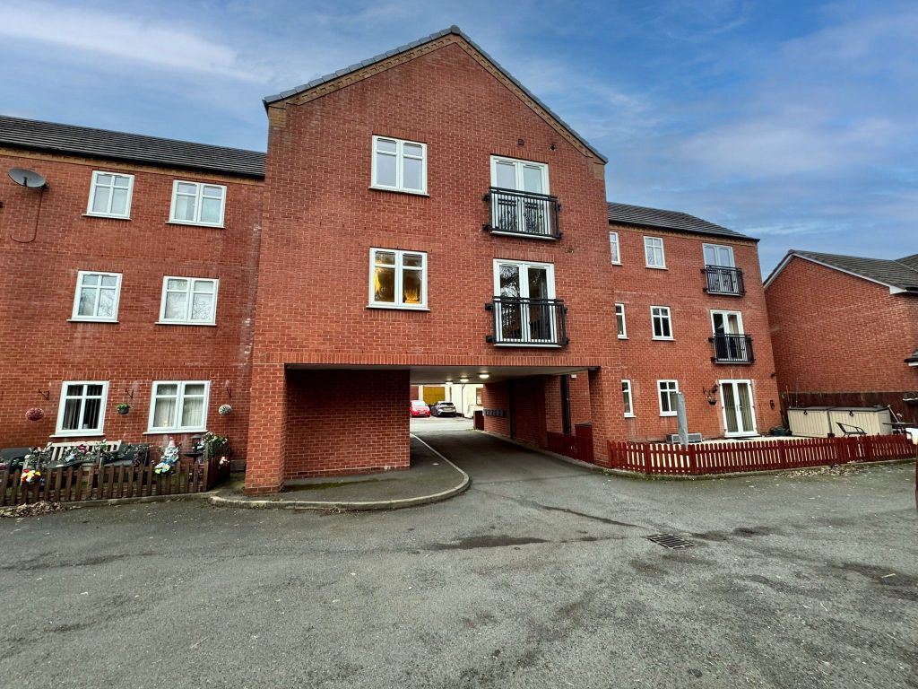 Property photo 2 of 8