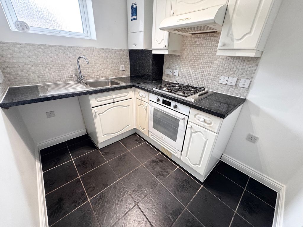 Property photo 1 of 12 Image