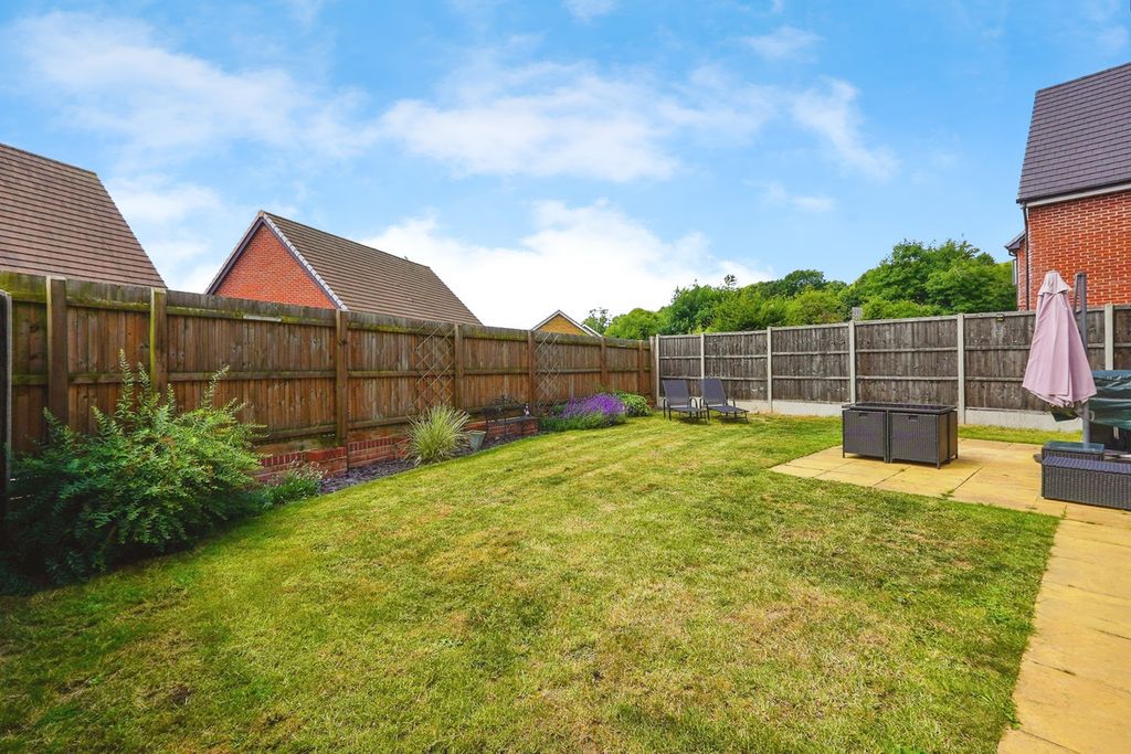 Property photo 3 of 20