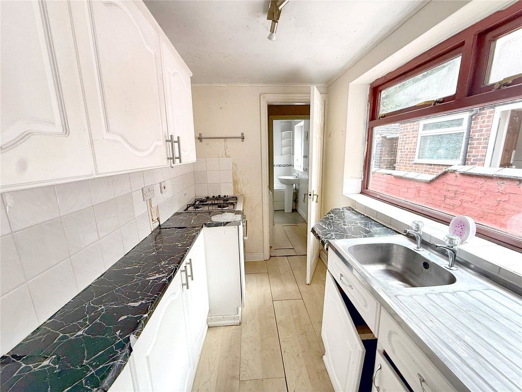 Property photo 2 of 9 Picture No. 05