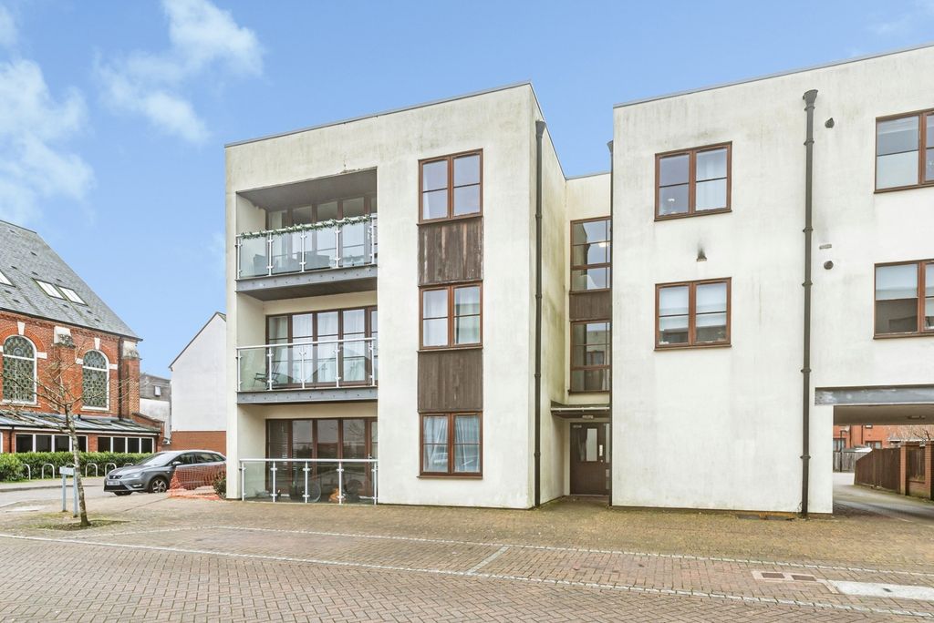 Property photo 1 of 20 Pbox-Img.Jpg