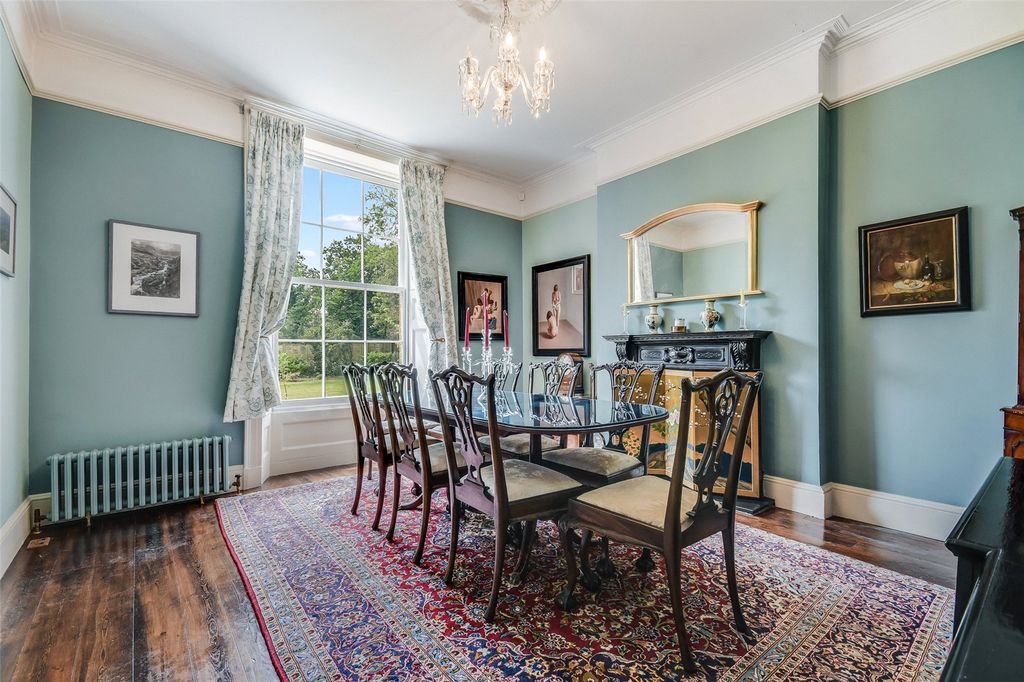 Property photo 3 of 18 Dining Room