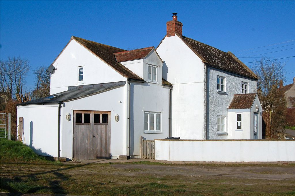 Property photo 1 of 27 Picture No. 29