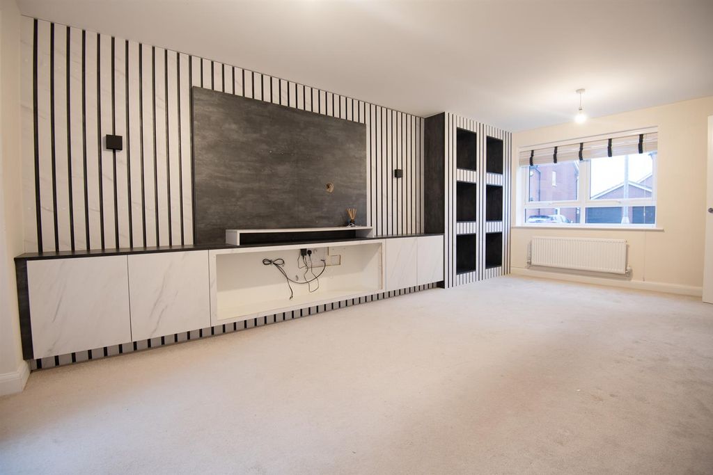 Property photo 3 of 23 Dsc_5619.Jpg