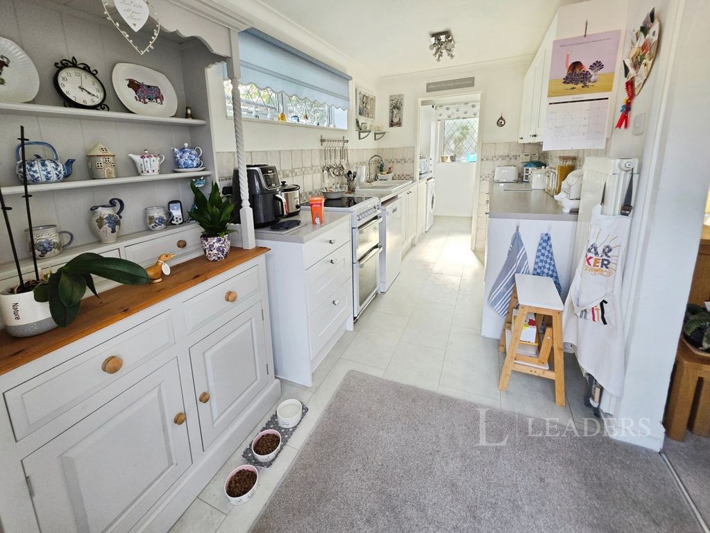 Property photo 3 of 11 Pbox-Img.Jpg