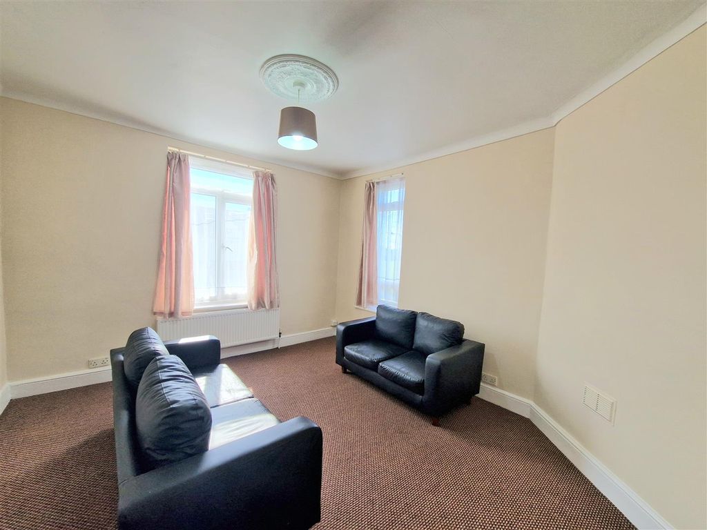 Property photo 2 of 13 20260319_112730.Jpg