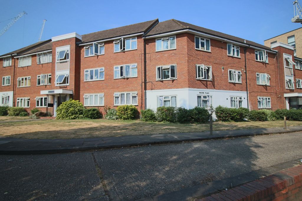 Property photo 1 of 5