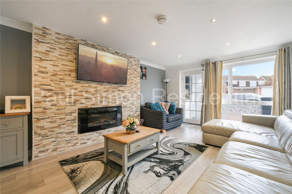 Property photo 2 of 18 Picture No. 04