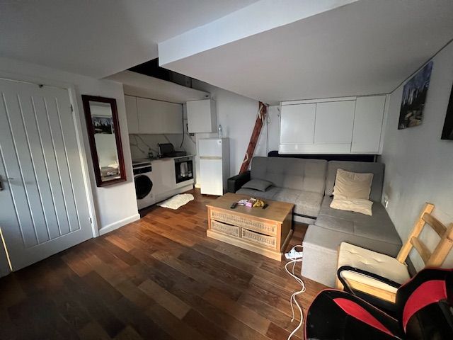 Property photo 3 of 4