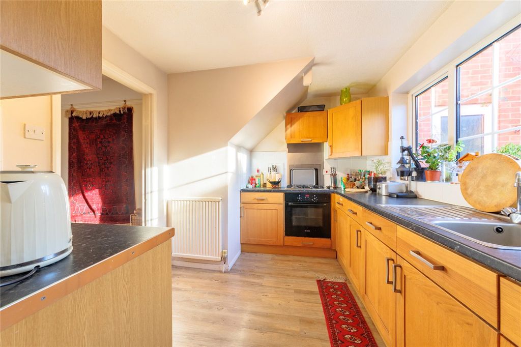 Property photo 3 of 11 Picture No. 13