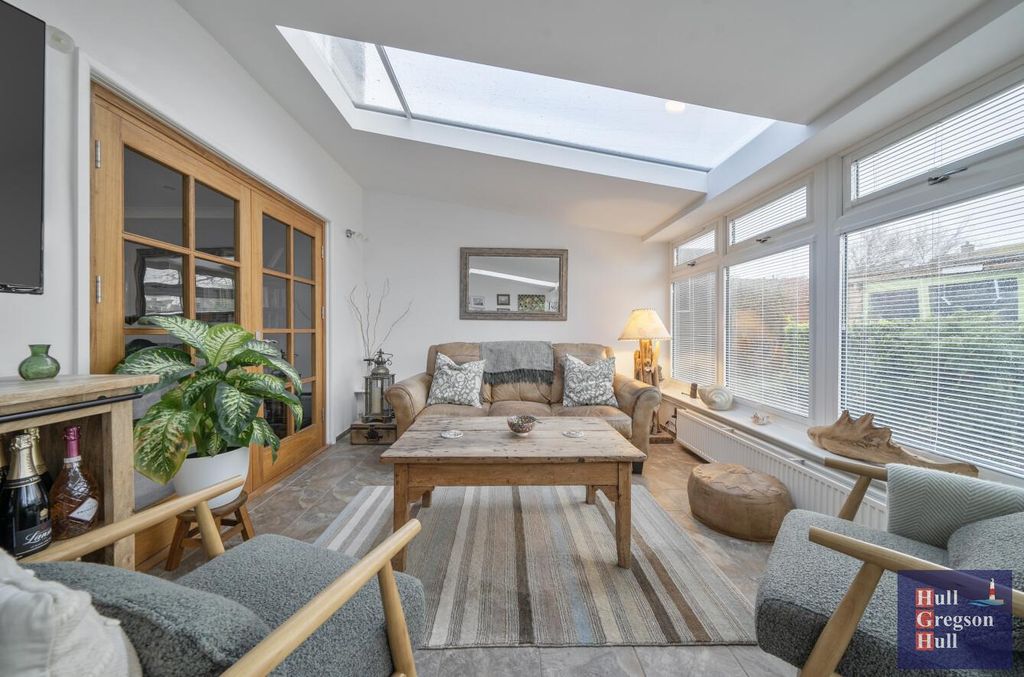 Property photo 2 of 22 8Ccb2Ed3-6Eca-48c8-B40A-1E866c08Fcb7.Jpg