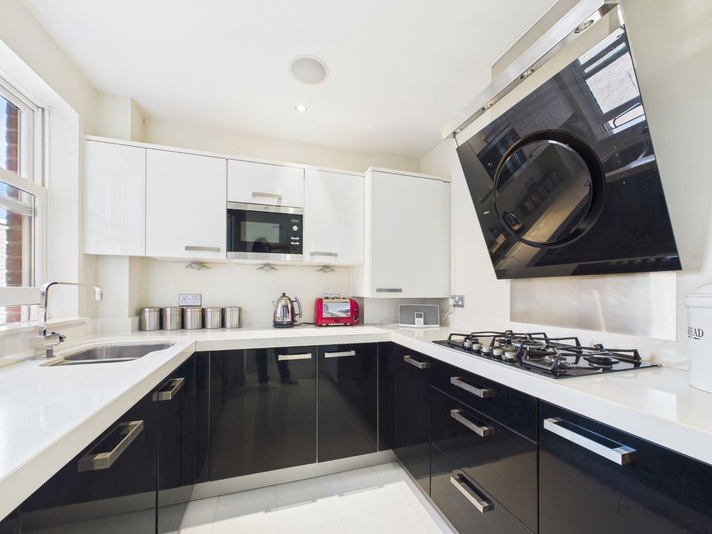 Property photo 1 of 14 4067502